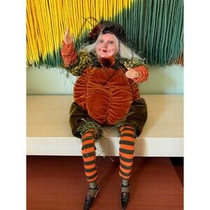 Halloween witchy pumpkin shelf sitter